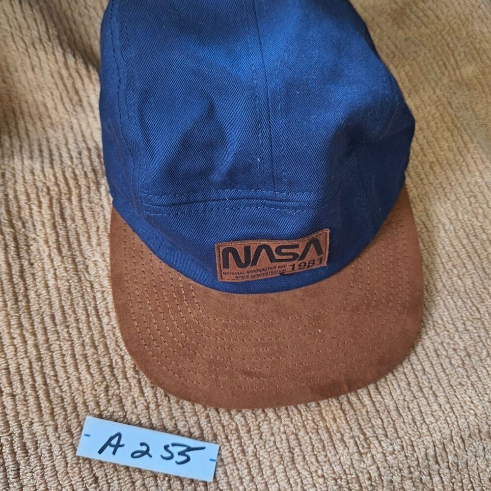 MAD Engine Men's NASA Navy and Tan Adjustable Cap - Picture 4 of 4